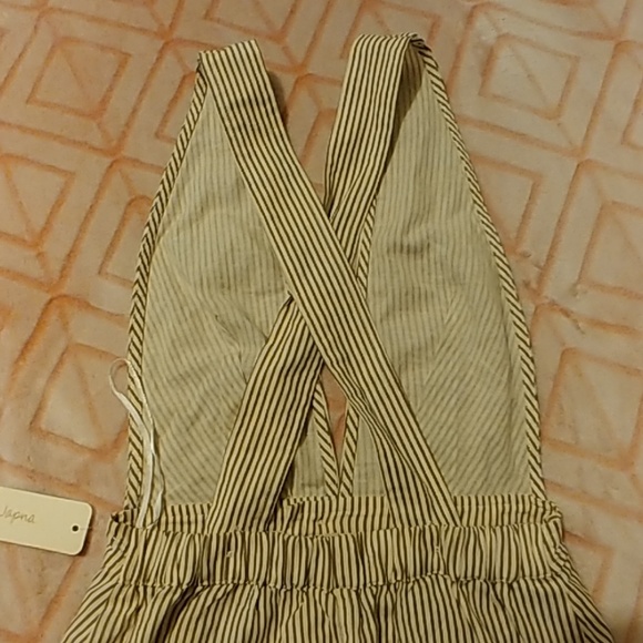 Romper - Picture 3 of 5